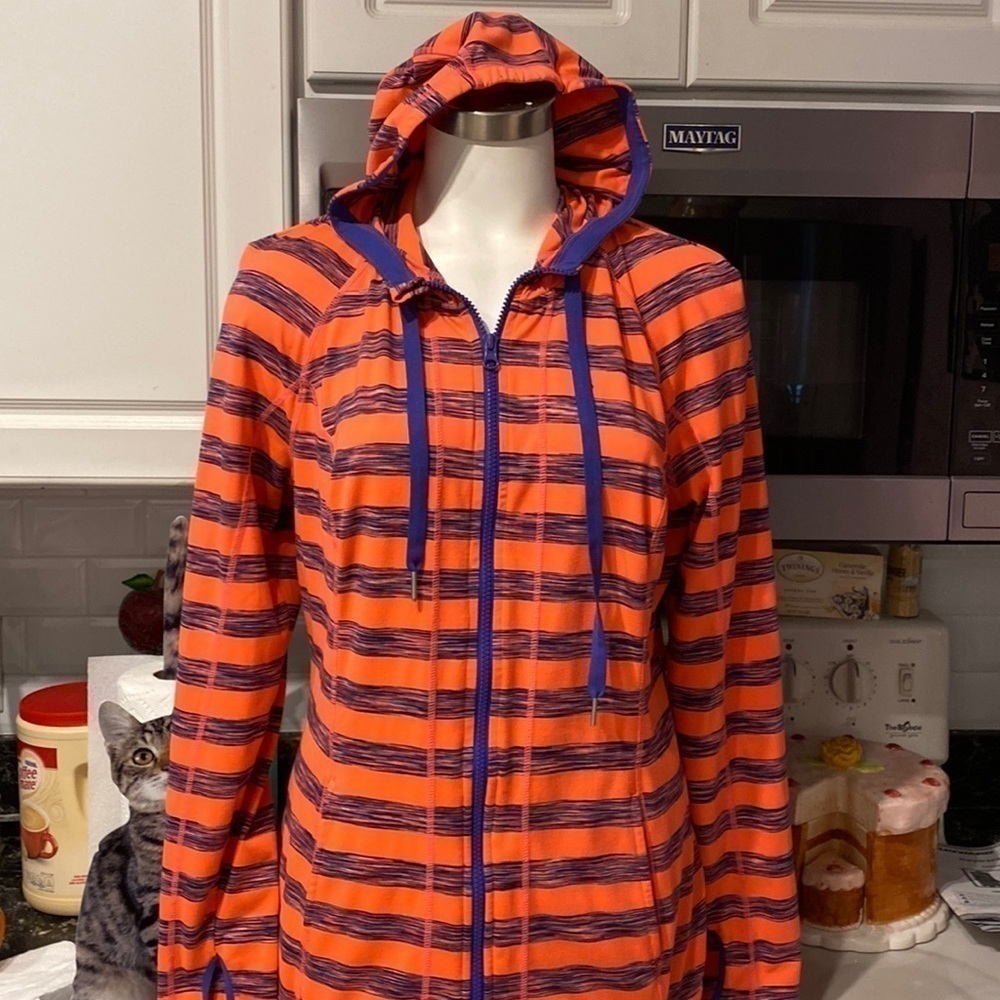 B womens Lukka long sleeve stretch zipper regular size hoodie XL. EUC